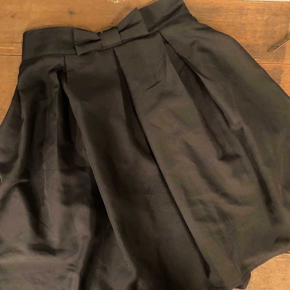 Black Retro Bow Skirt